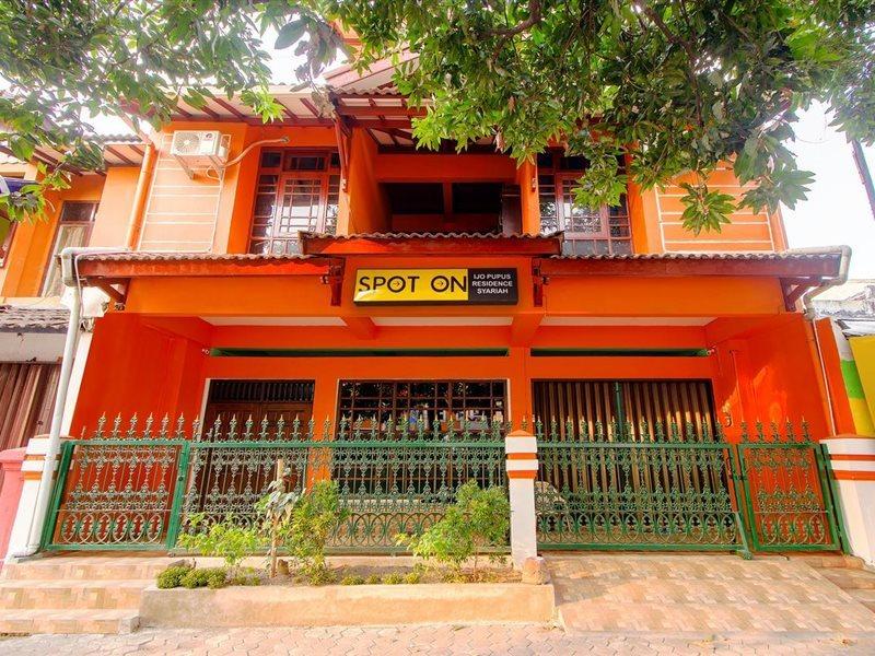 Spot On 2107 Ijo Pupus Syariah Residence Baturetno Kültér fotó