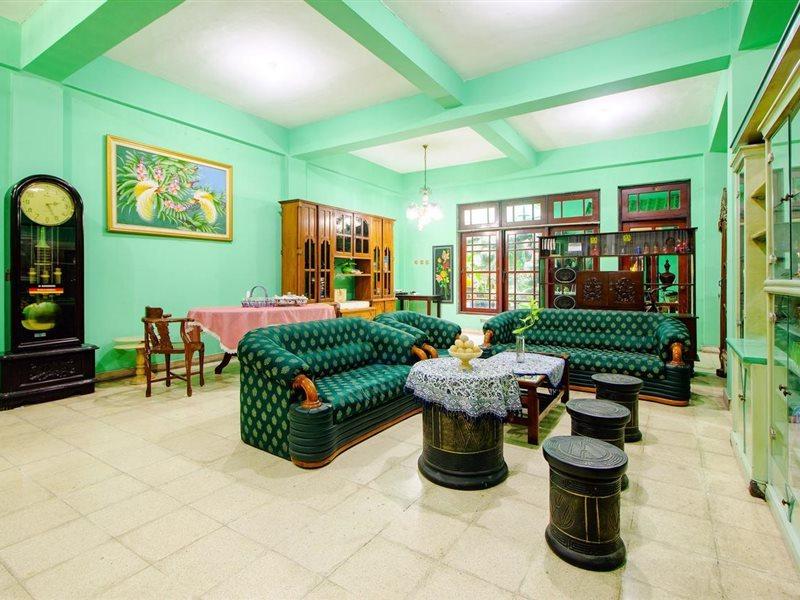 Spot On 2107 Ijo Pupus Syariah Residence Baturetno Kültér fotó