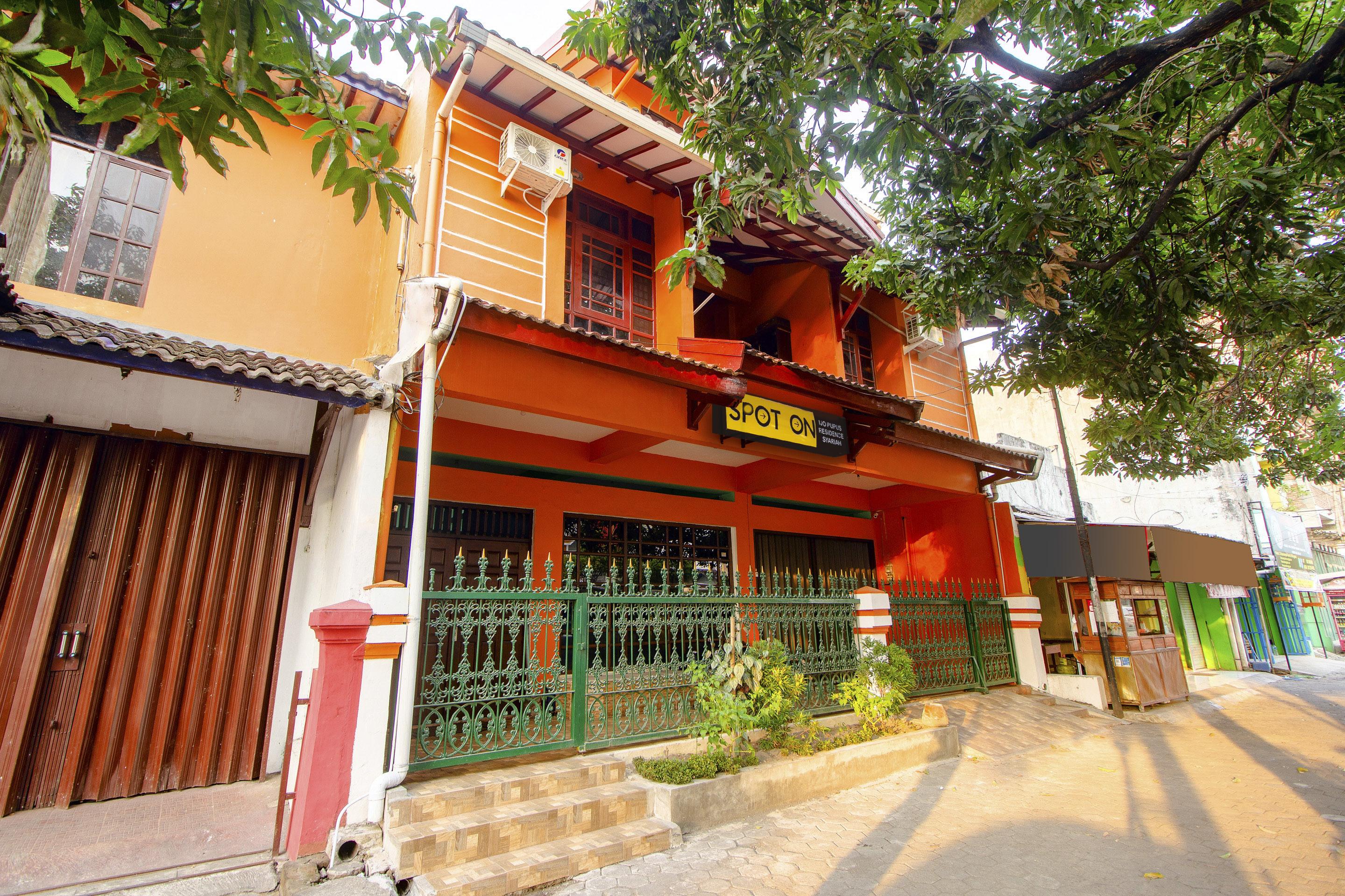 Spot On 2107 Ijo Pupus Syariah Residence Baturetno Kültér fotó
